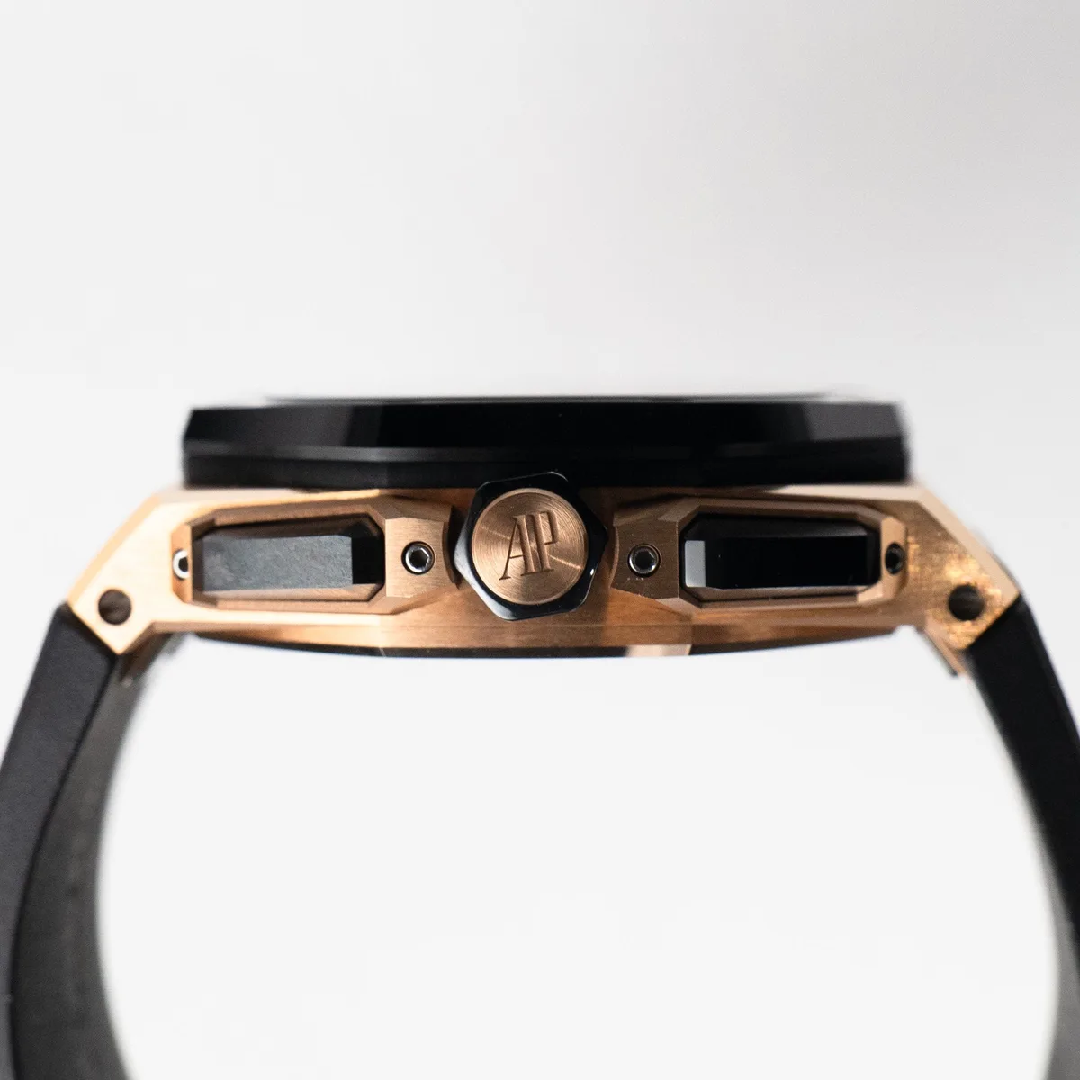 Audemars Piguet Royal Oak Offshore 26420RO.OO.A002CA.01 Chronograph Rose Gold Black Dial (2024) — photo 8 of 14