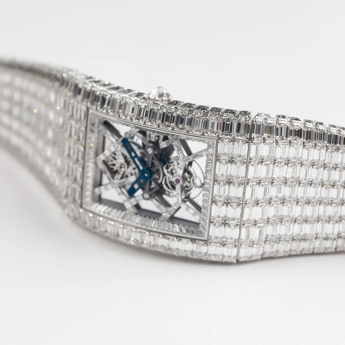 Jacob & Co. Billionaire III BL115.30.BD.AA.A30BD Tourbillon White Gold Diamond-Set Limited Edition of 18 — photo 6 of 14