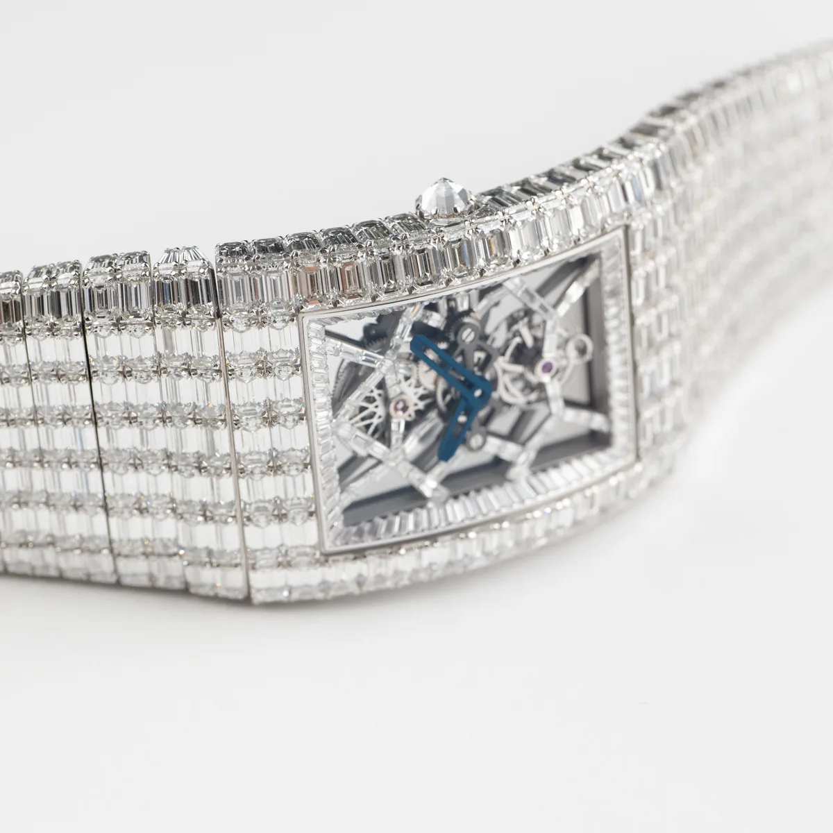 Jacob & Co. Billionaire III BL115.30.BD.AA.A30BD Tourbillon White Gold Diamond-Set Limited Edition of 18 — photo 7 of 14