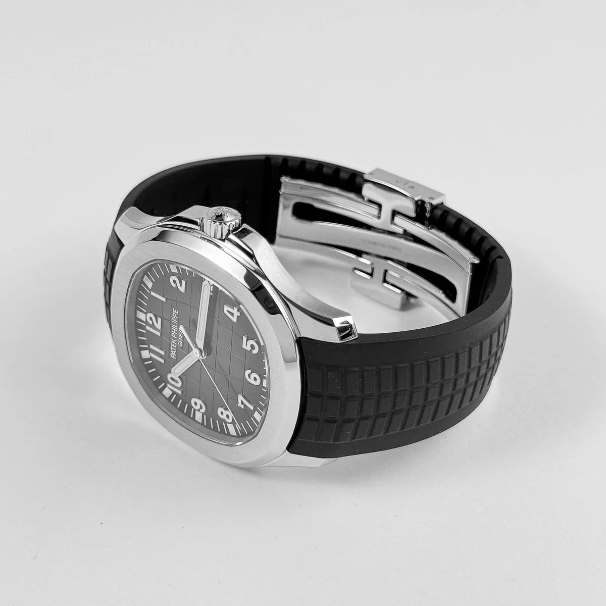 Patek Philippe Aquanaut 3285 V3 – Swiss Super Clone 5167/1A-001 Stainless Steel Black Dial (2023) — photo 8 of 15