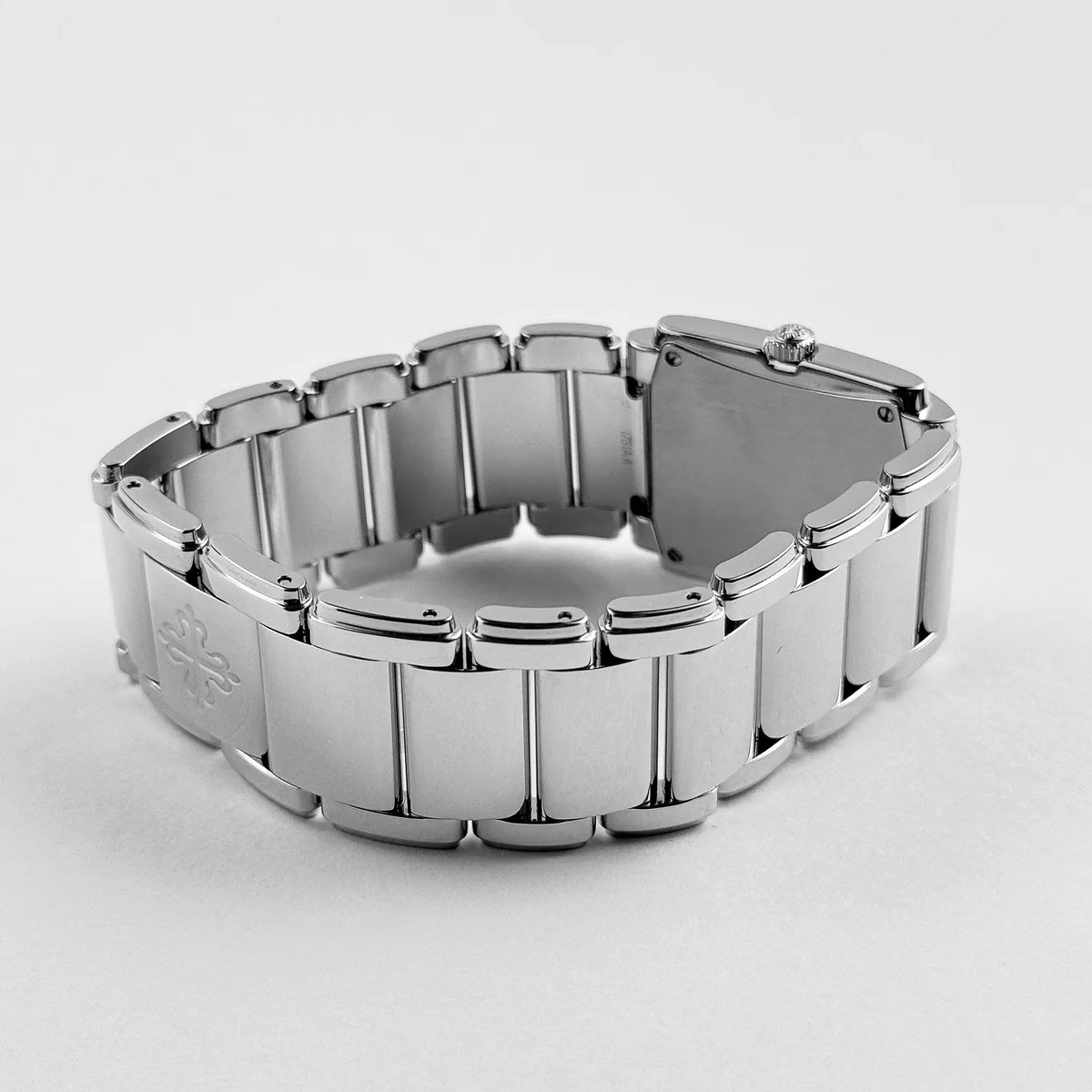 Patek Philippe Twenty-4 4910/1200A-010 'Ladies' Stainless Steel Gray Dial Diamond Bezel Quartz (2024) — photo 8 of 12