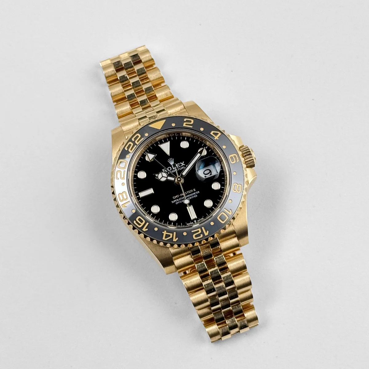 Rolex GMT-Master II 3285 V3 – Swiss Super Clone 126718GRNR Yellow Gold Black Dial Jubilee (2023) — photo 3 of 12