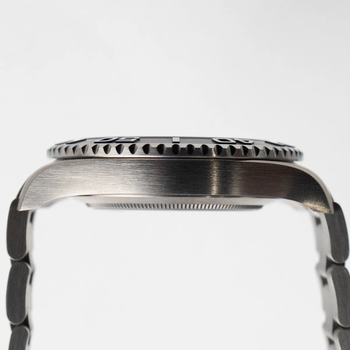 Rolex Yacht-Master 42 226627 RLX Titanium Black Dial (2026) — photo 9 of 14